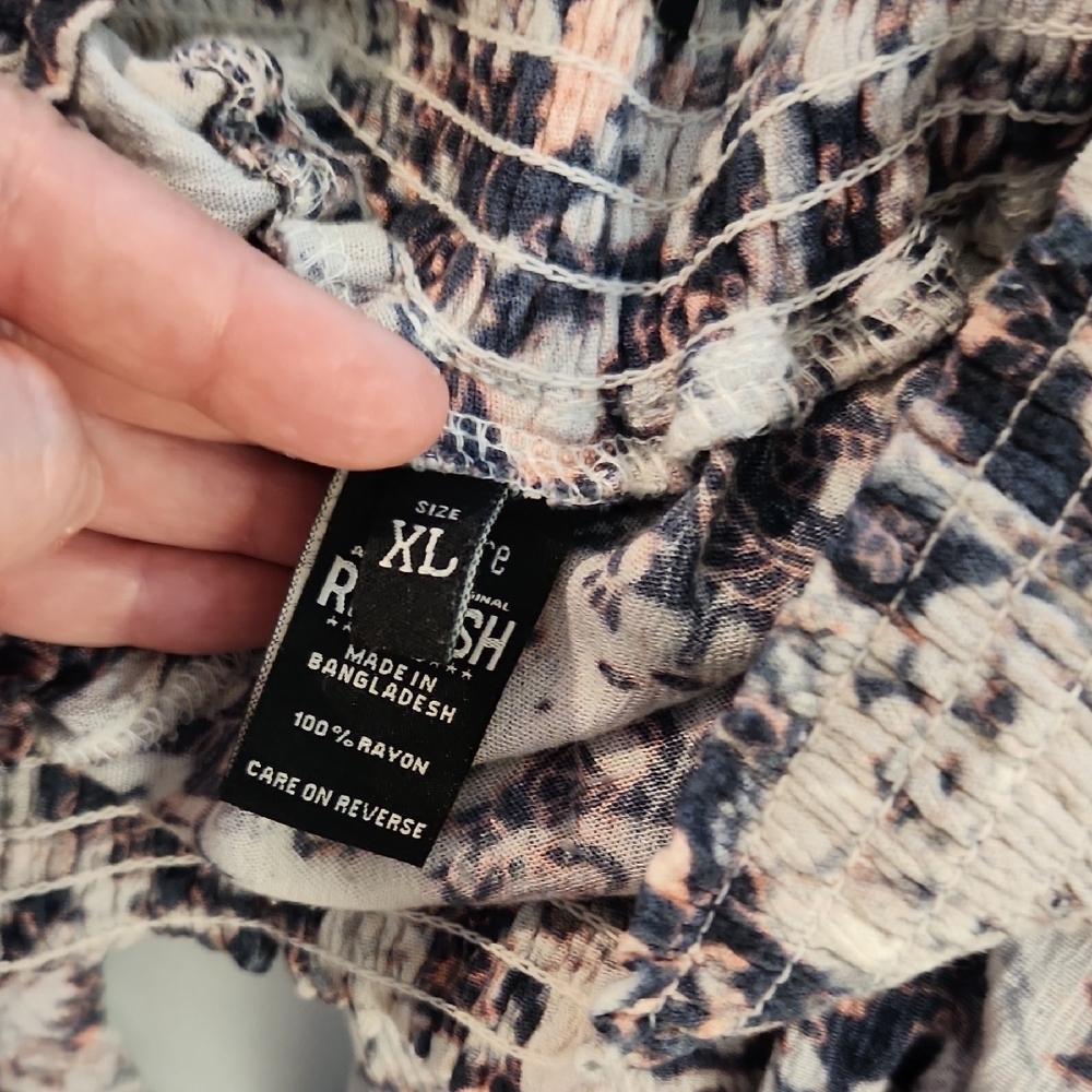 🧜‍♀️ 4/$30 Side-slit Flowy Pants with Smocked Waist Band - Picture 10 of 10